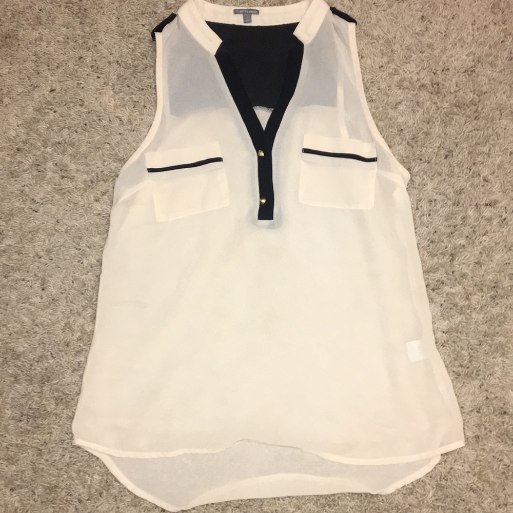 3/9 dollar sale Charlotte Russe tank